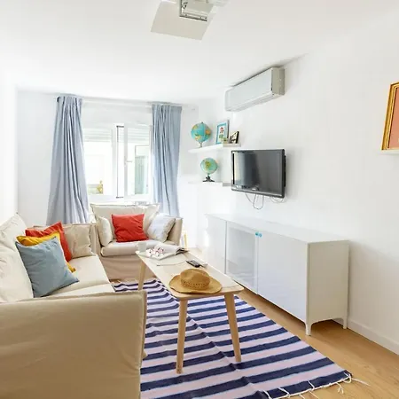 Appartement Colours And Garage Historical Center 4 Pax *